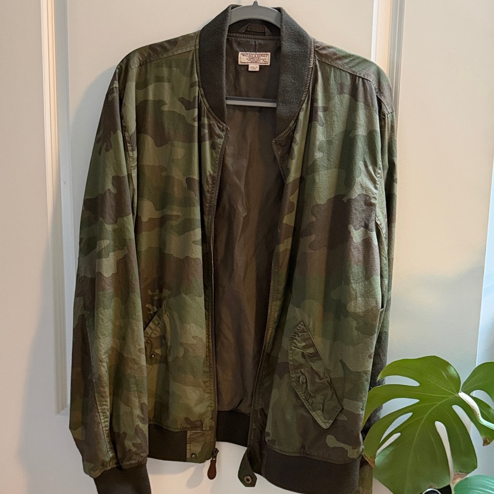 Men's Camouflage Bomber Jacket